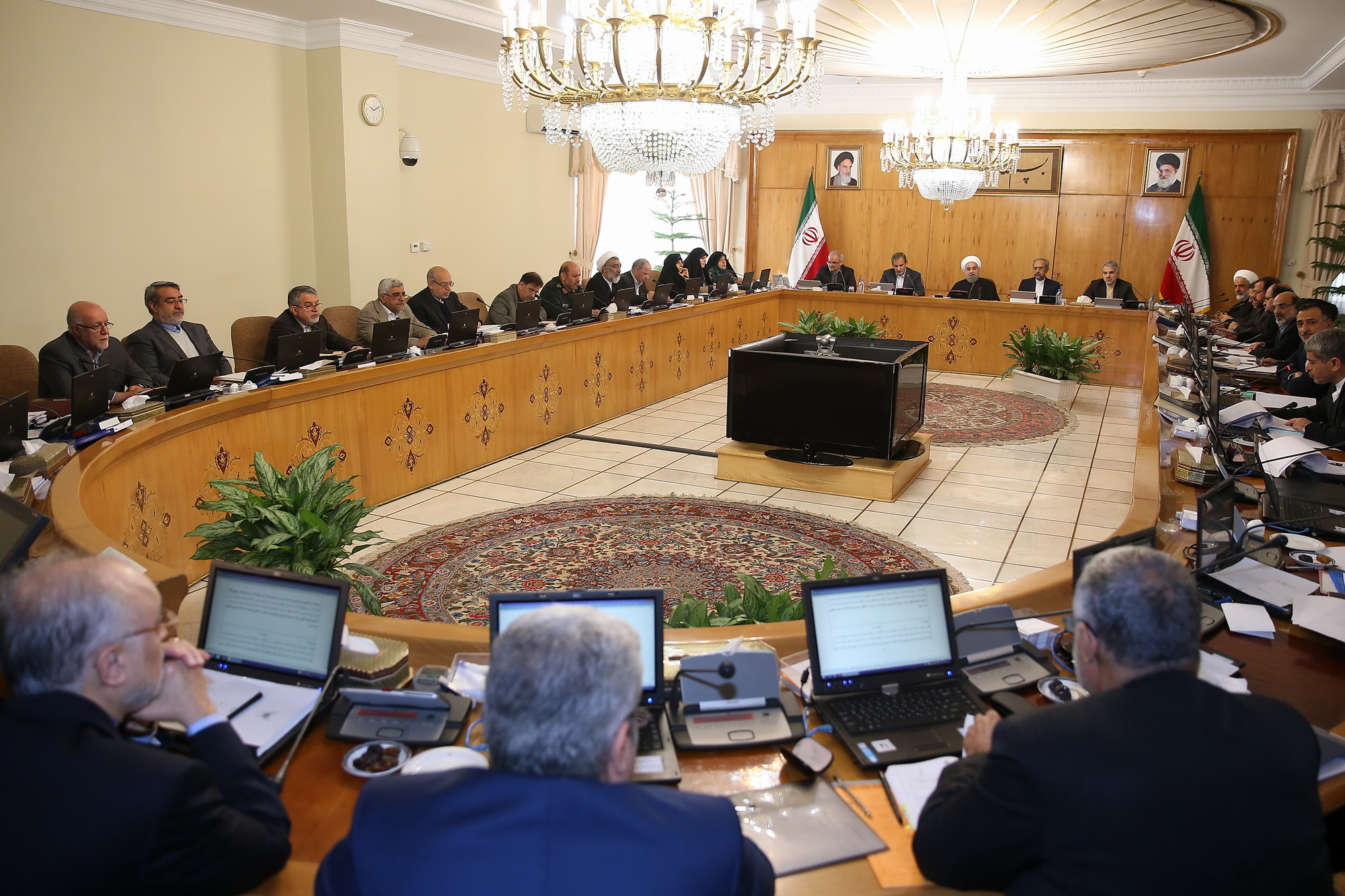 ارائه تسهیلات کم‌بهره نوسازی به تاکسی‌های فرسوده کلانشهرها